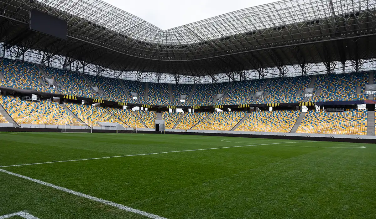 Gradas Permanentes y Temporales